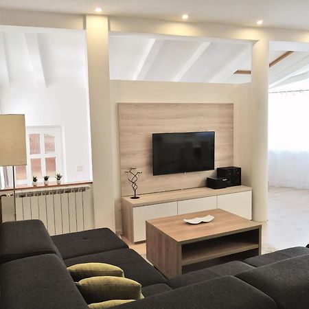Apartment Julija Водице Экстерьер фото