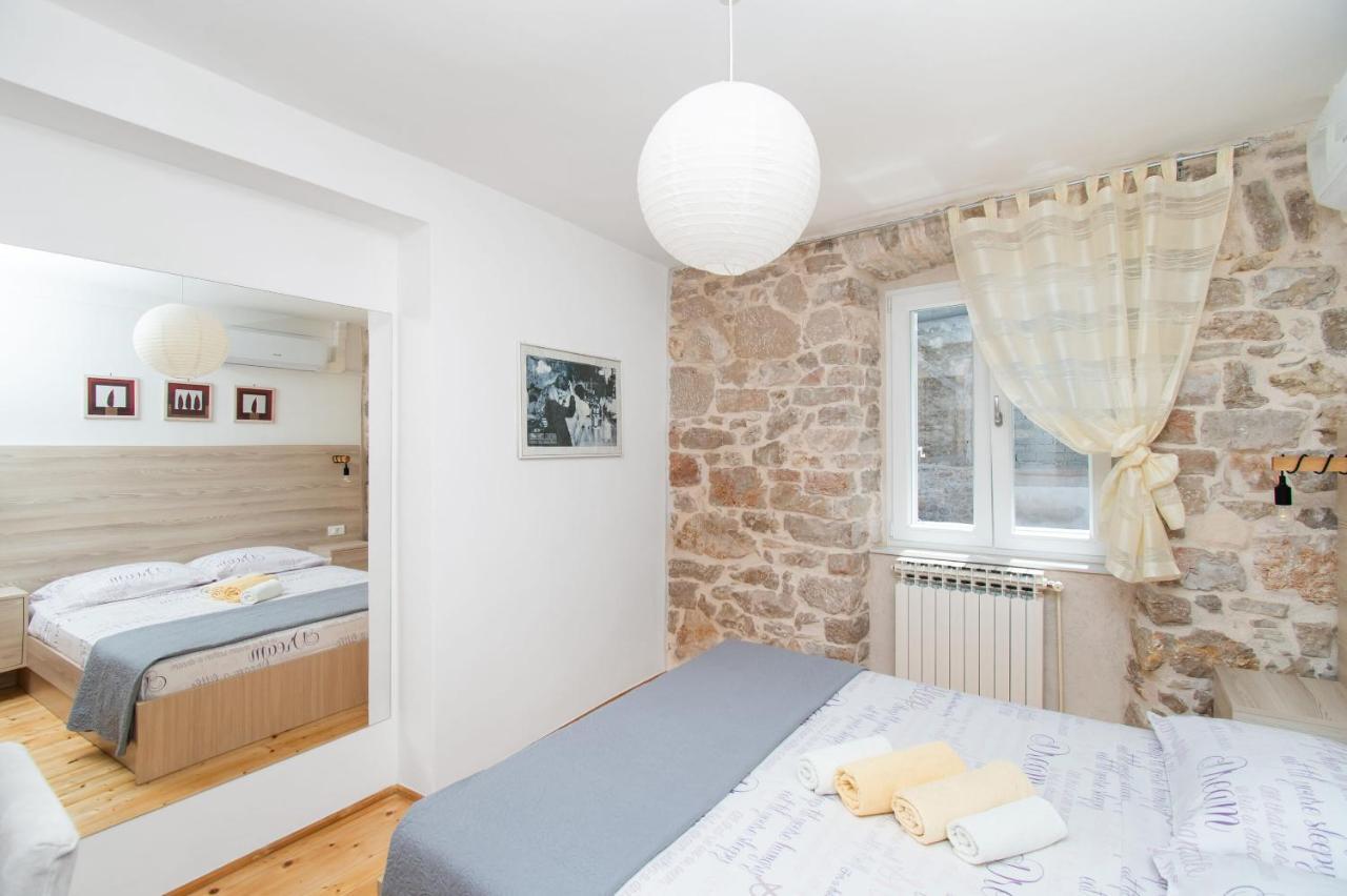 Apartment Julija Водице Экстерьер фото